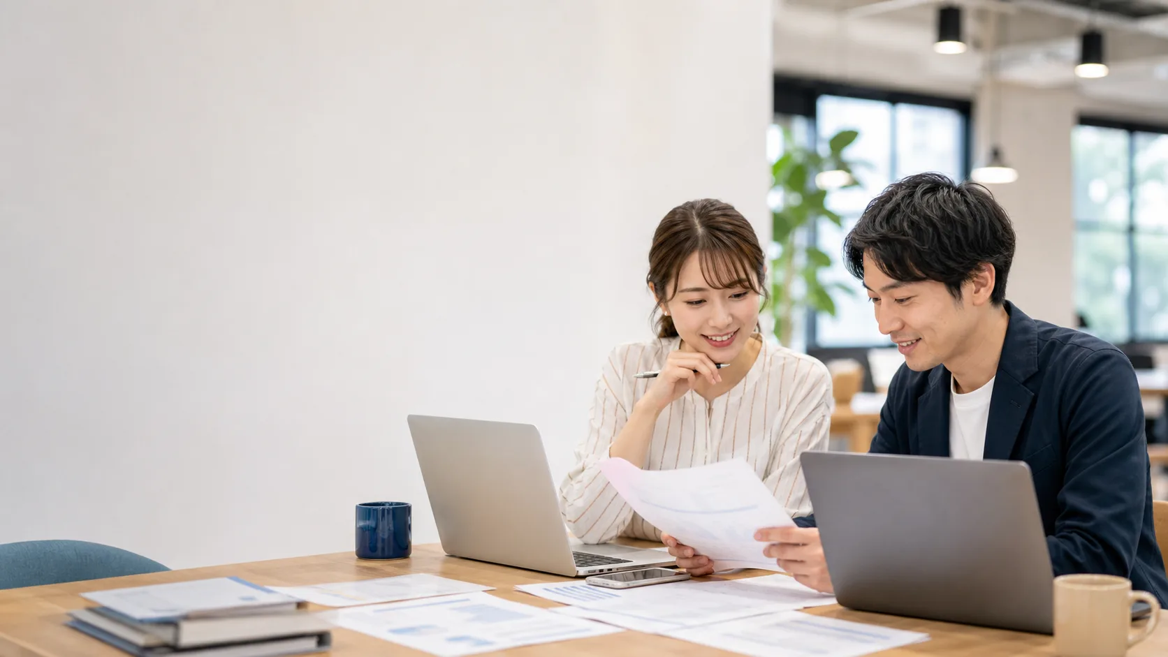 請求書・契約書・納品物の自動整理AIのイメージ